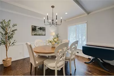 13 Ivy Square NE, Atlanta, GA 30342 - Photo 4