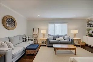 13 Ivy Square Northeast, Atlanta, GA 30342 - Photo 8
