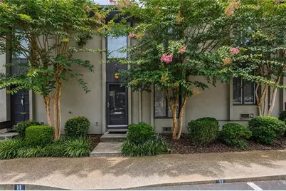 13 Ivy Square NE, Atlanta, GA 30342 - Photo 1