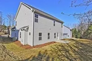 1406 Weeping Tree Dr, Auburn, GA 30011 - Photo 2