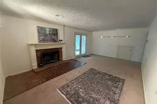 878 Lake Hollow Blvd, Marietta, GA 30064 - Photo 2