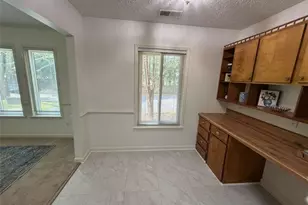 878 Lake Hollow Blvd, Marietta, GA 30064 - Photo 10