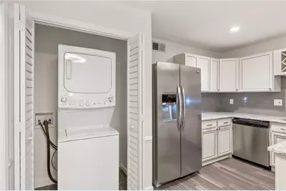 167 Maribeau Square NW, Atlanta, GA 30327 - Photo 12