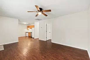 209 E Wilson St, Villa Rica, GA 30180 - Photo 6