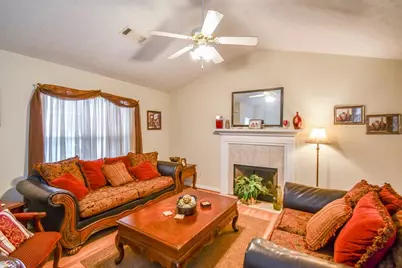 3864 Amber Glen Lane, Gainesville, GA 30507 - Photo 4