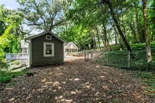 1402 Carter Rd, Decatur, GA 30030 - Photo 32