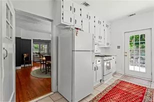 1402 Carter Rd, Decatur, GA 30030 - Photo 10