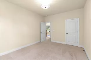 1075 Crescent Ridge Dr, Buford, GA 30518 - Photo 28