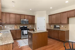 1075 Crescent Ridge Dr, Buford, GA 30518 - Photo 24