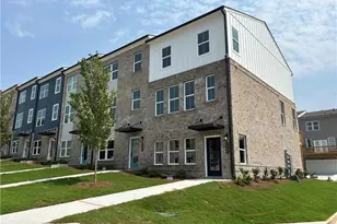 3049 Beacon Bend Xing, Lawrenceville, GA 30043 - Photo 2