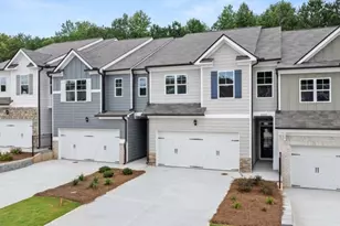 6657 Parsons St, Flowery Branch, GA 30542 - Photo 2