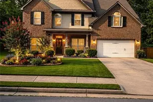 1580 Campbell Ridge Ln, Lawrenceville, GA 30045 - Photo 2