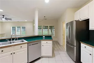 100 Clay Ct, Tyrone, GA 30290 - Photo 8