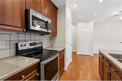 3106 Stratford Commons, Decatur, GA 30033 - Photo 8