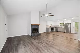 360 Bellemeade Dr SW, Marietta, GA 30008 - Photo 2