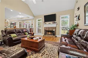 7780 Leeward Cove Ct, Cumming, GA 30041 - Photo 8