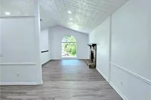 8399 Lake Dr, Snellville, GA 30039 - Photo 6