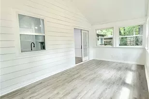 8399 Lake Dr, Snellville, GA 30039 - Photo 12