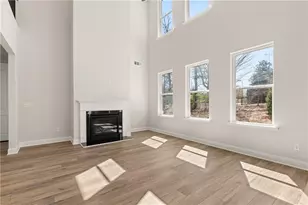 900 Melody Ridge Ln, Buford, GA 30518 - Photo 8