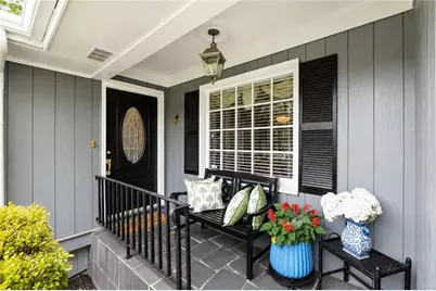 1054 Fairfield Drive NE, Marietta, GA 30068 - Photo 4