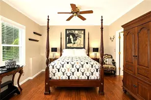1054 Fairfield Dr NE, Marietta, GA 30068 - Photo 28