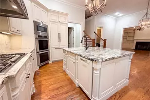 256 Hanson Way, Marietta, GA 30064 - Photo 14
