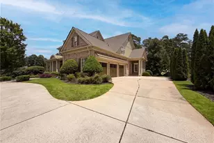 256 Hanson Way, Marietta, GA 30064 - Photo 2