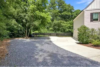 96 Woodstock Road, Roswell, GA 30075 - Photo 6
