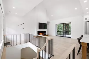 96 Woodstock Rd, Roswell, GA 30075 - Photo 16