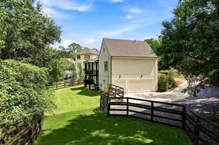 96 Woodstock Rd, Roswell, GA 30075 - Photo 46