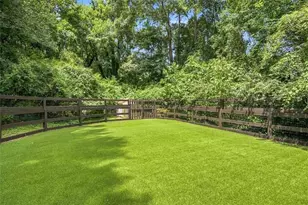 96 Woodstock Rd, Roswell, GA 30075 - Photo 42