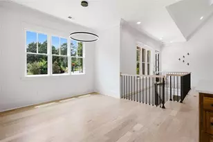 96 Woodstock Rd, Roswell, GA 30075 - Photo 8