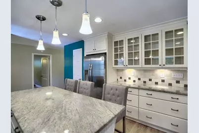 715 Glenforest Road, Sandy Springs, GA 30328 - Photo 18