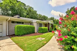 715 Glenforest Rd, Sandy Springs, GA 30328 - Photo 4