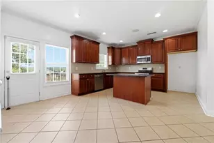 2599 St Paul Dr SW, Atlanta, GA 30331 - Photo 6