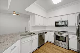 3777 Peachtree Road NE, Atlanta, GA 30319 - Photo 4