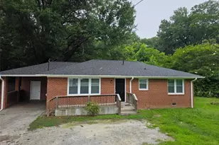 1214 S Broad St, Monroe, GA 30655 - Photo 1