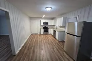 1214 S Broad St, Monroe, GA 30655 - Photo 14