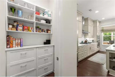 4427 Cheston Bend NE, Roswell, GA 30075 - Photo 10
