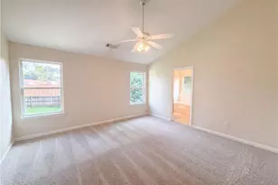 453 Castle Top Ln, Lawrenceville, GA 30045 - Photo 4