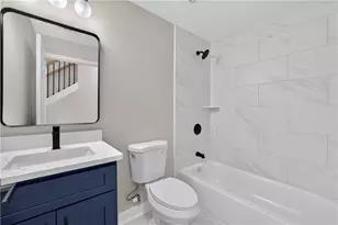1717 Hilton Ridge Ct, Lithonia, GA 30058 - Photo 6