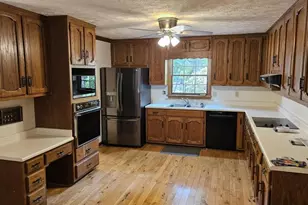 2858 Livsey Dr, Tucker, GA 30084 - Photo 4