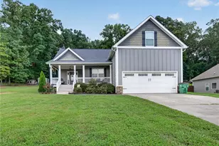 212 Burnt Hickory Ln SE, Calhoun, GA 30701 - Photo 1