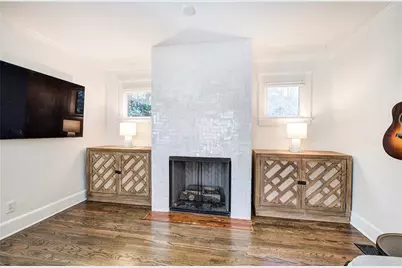 811 Verner Street NW, Atlanta, GA 30318 - Photo 8