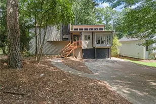 201 Rustic Ridge Dr NE, Kennesaw, GA 30144 - Photo 1