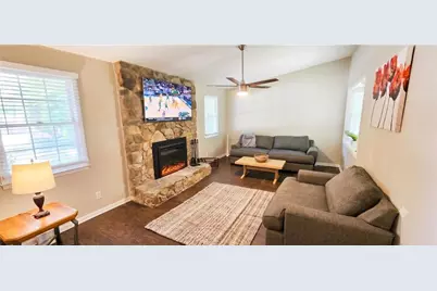 3295 Redona Drive, South Fulton, GA 30349 - Photo 2
