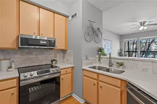 821 Ralph McGill Blvd NE, Atlanta, GA 30306 - Photo 10