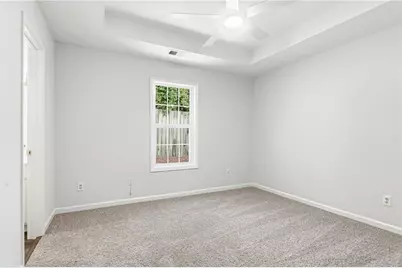 307 Parkview Place, Woodstock, GA 30189 - Photo 4