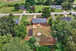 1279 Kesler Rd, Winder, GA 30680 - Photo 52