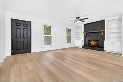 3292 Mixon Way, Stone Mountain, GA 30087 - Photo 4